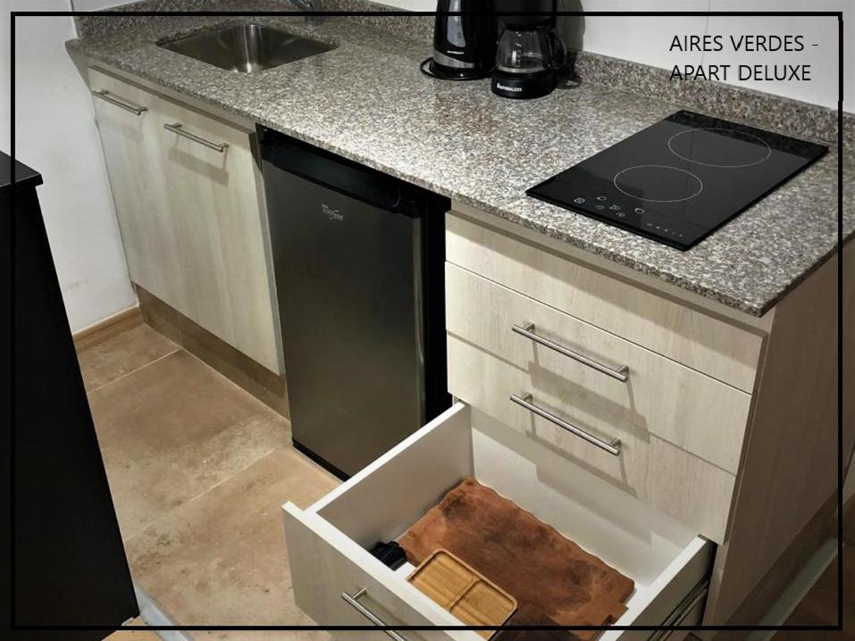 Aires Verdes Apart Deluxe 살타 외부 사진